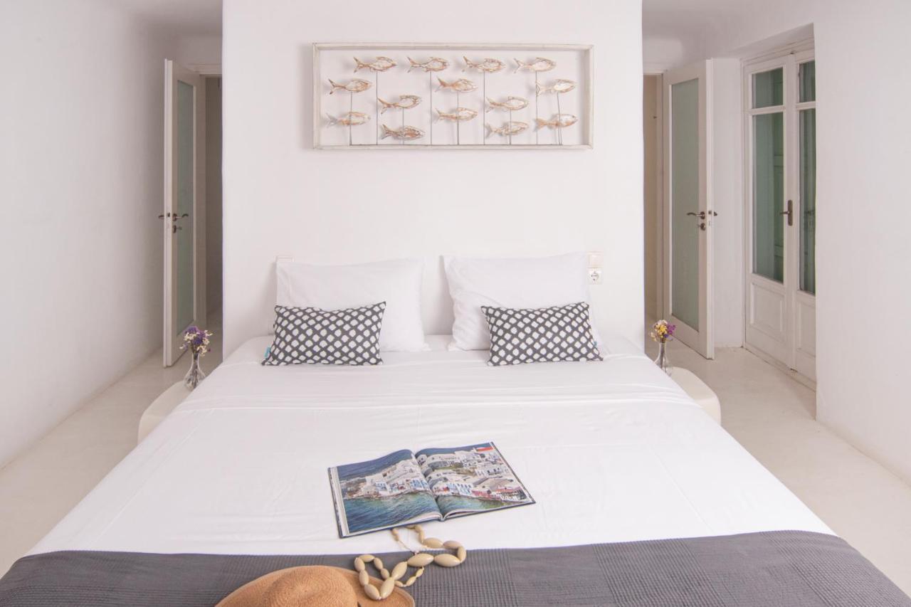 Mando Pool W Sea Views - Five Bedrooms * Super Paradise Beach (Mykonos)