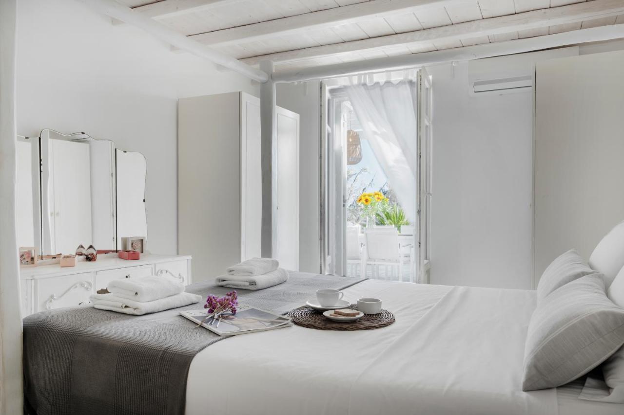 Villa Mando Pool W Sea Views - Five Bedrooms