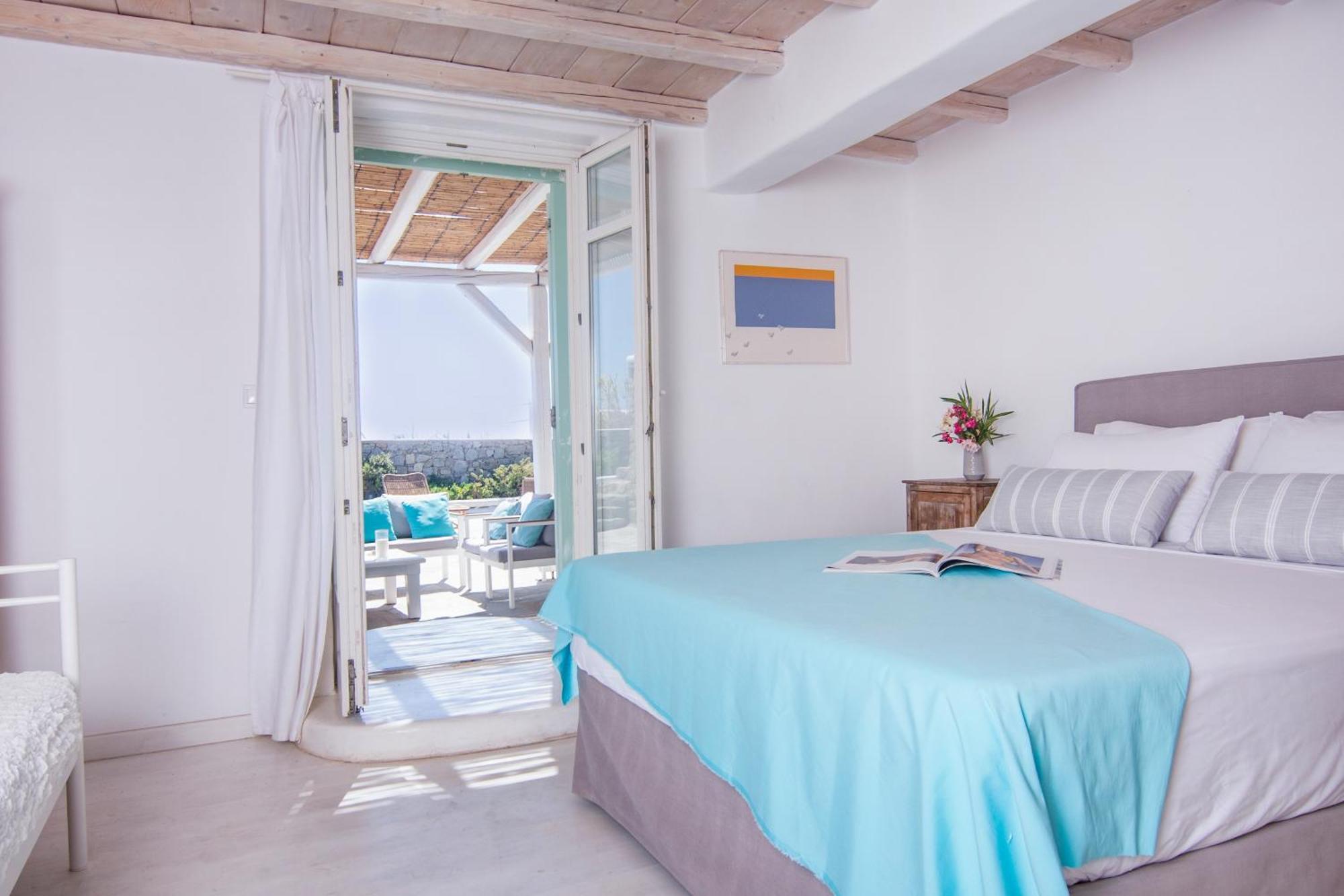 Mando Pool W Sea Views - Five Bedrooms * Super Paradise Beach (Mykonos)