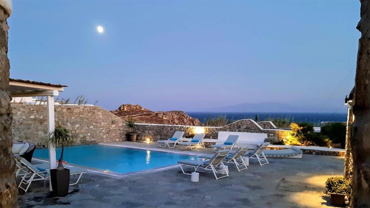 Villa Mando Pool W Sea Views - Five Bedrooms *